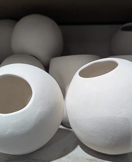 l'atelier l'Elément Terre au 58 rue Dabray à Nice, à 5 mn de la gare sud Un atelier de céramique à Nice près de la gare sud