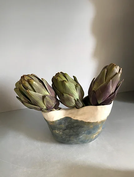 Pot à légumes en céramique, réalisation d'élève atelier élément terre