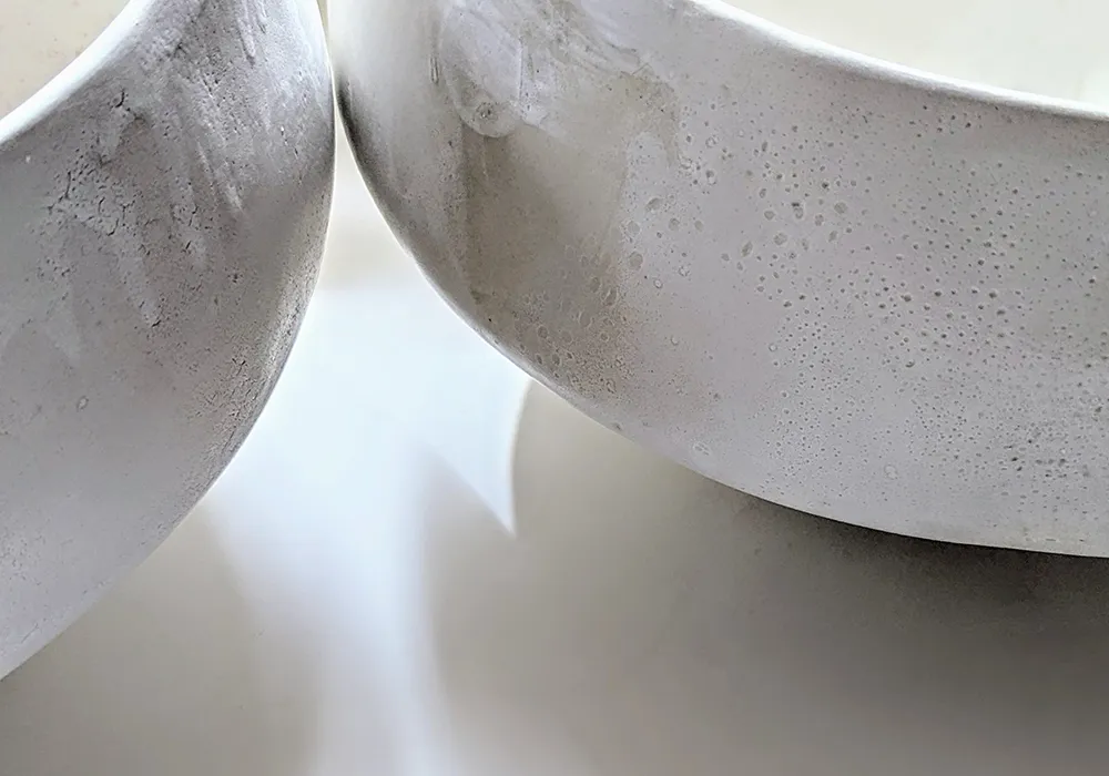 Contacte l'atelier l'Elément Terre pour réserver un cours ou pour toute question